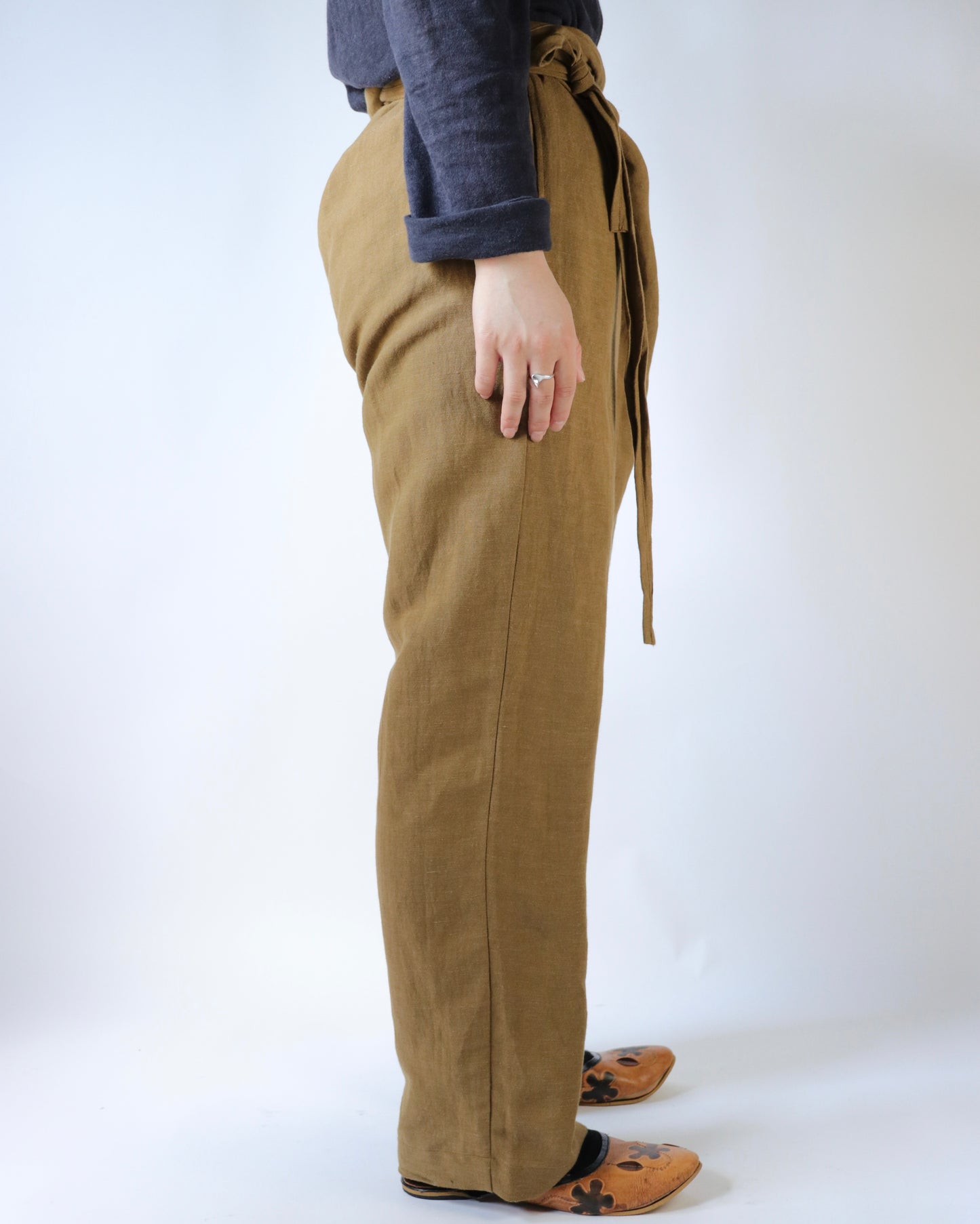 Old linen viscose canvas wrappped pants