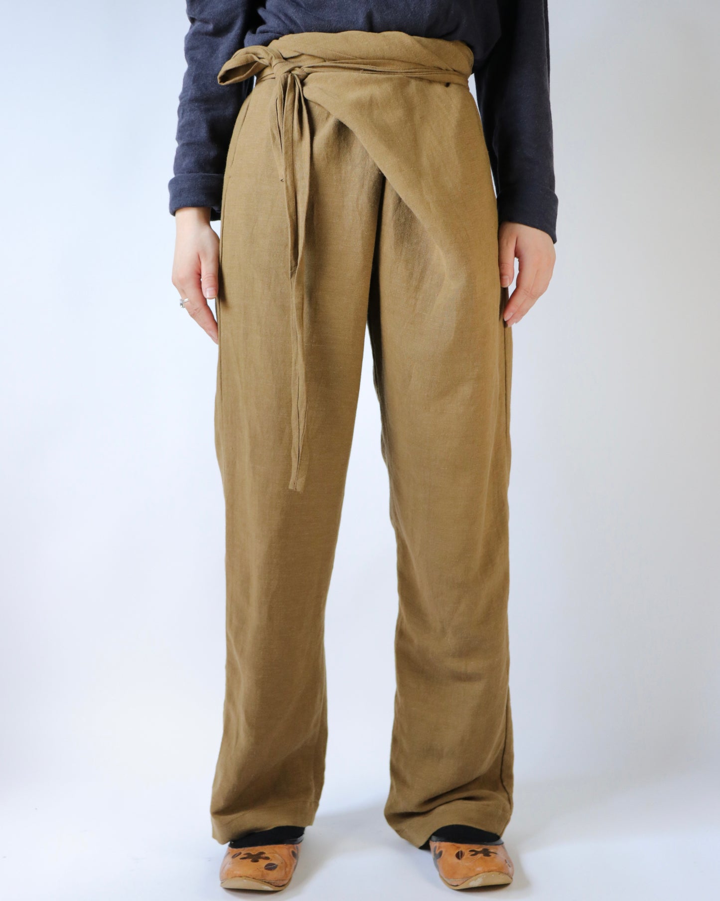 Old linen viscose canvas wrappped pants