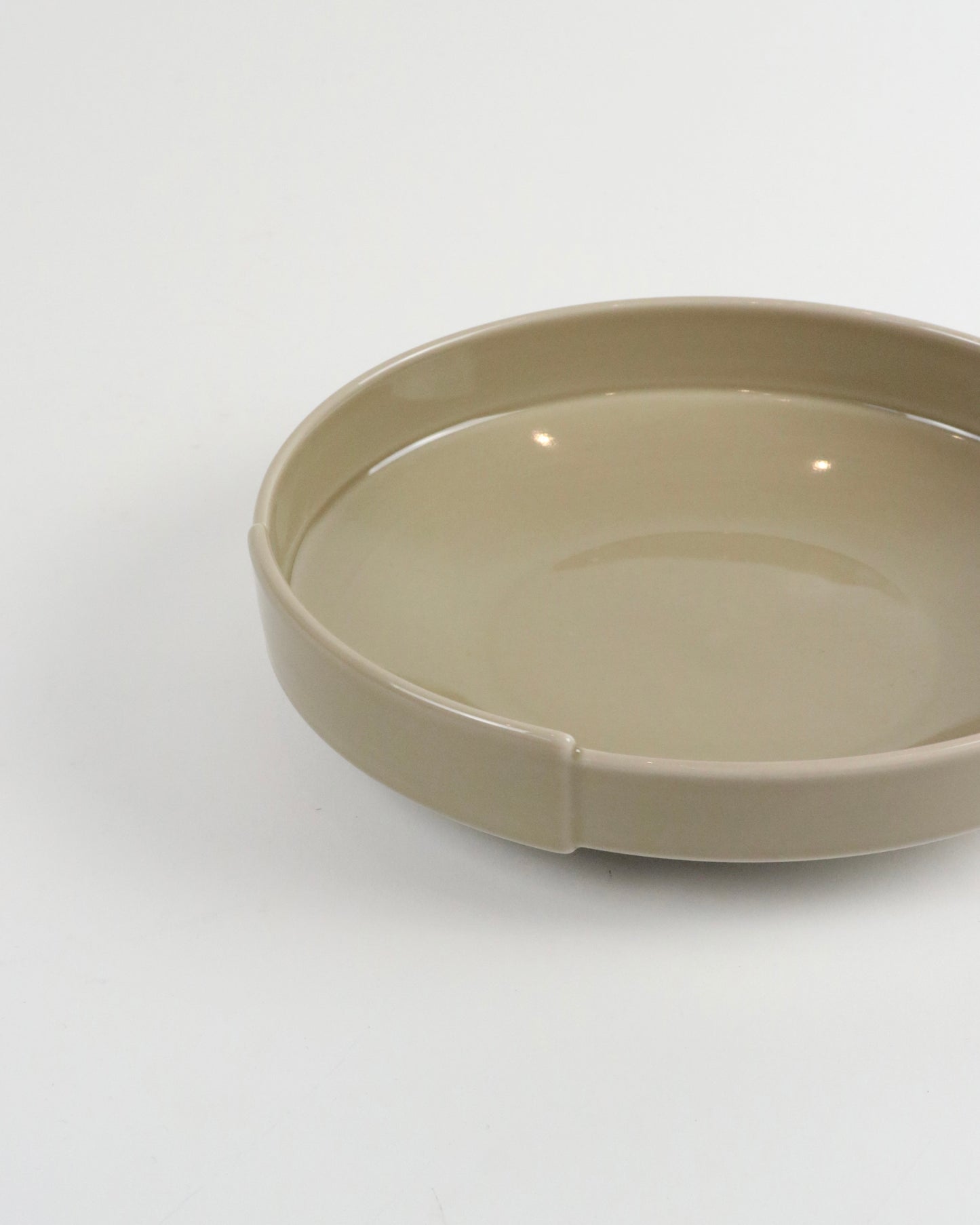 d plate / zen to by Oy