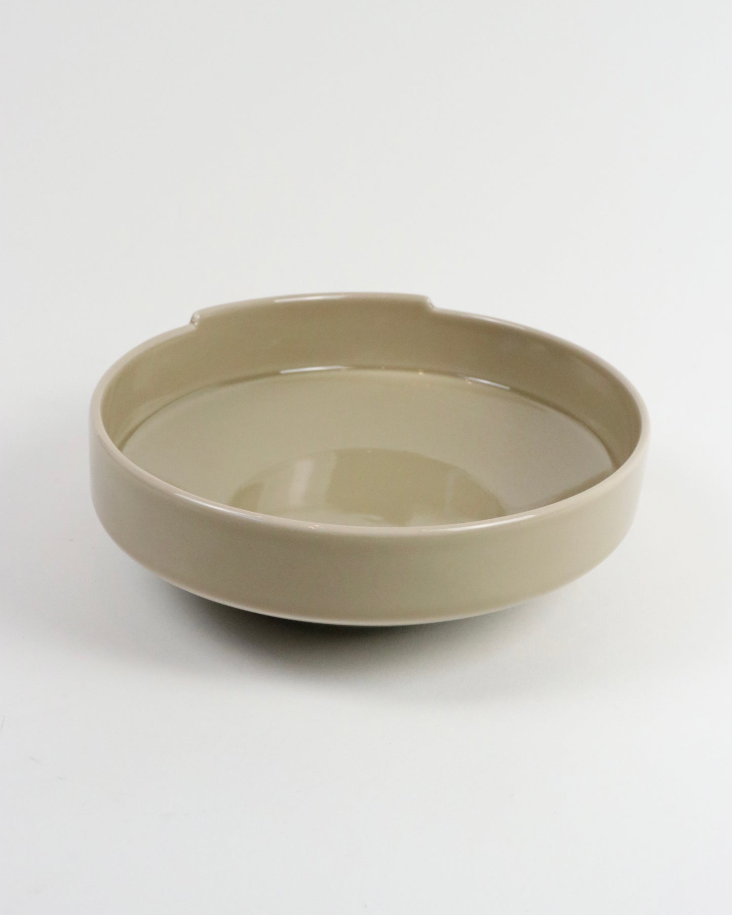 d plate / zen to by Oy