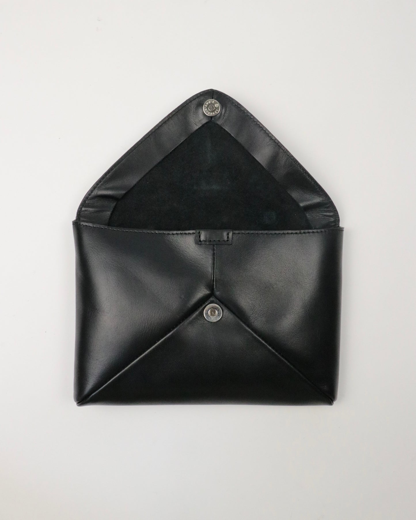 Naturally-tanned leather envelope purse