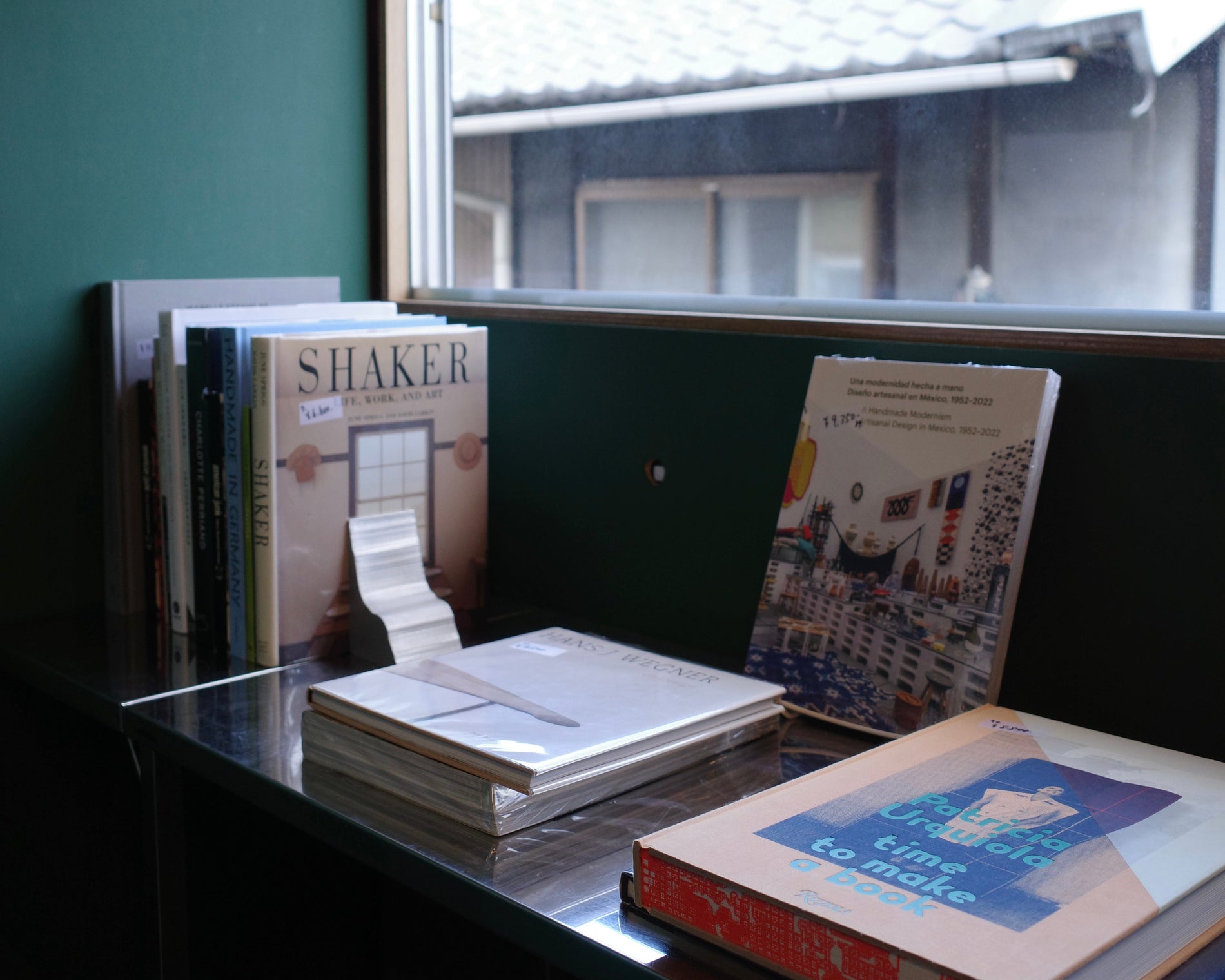 flotsam books popup