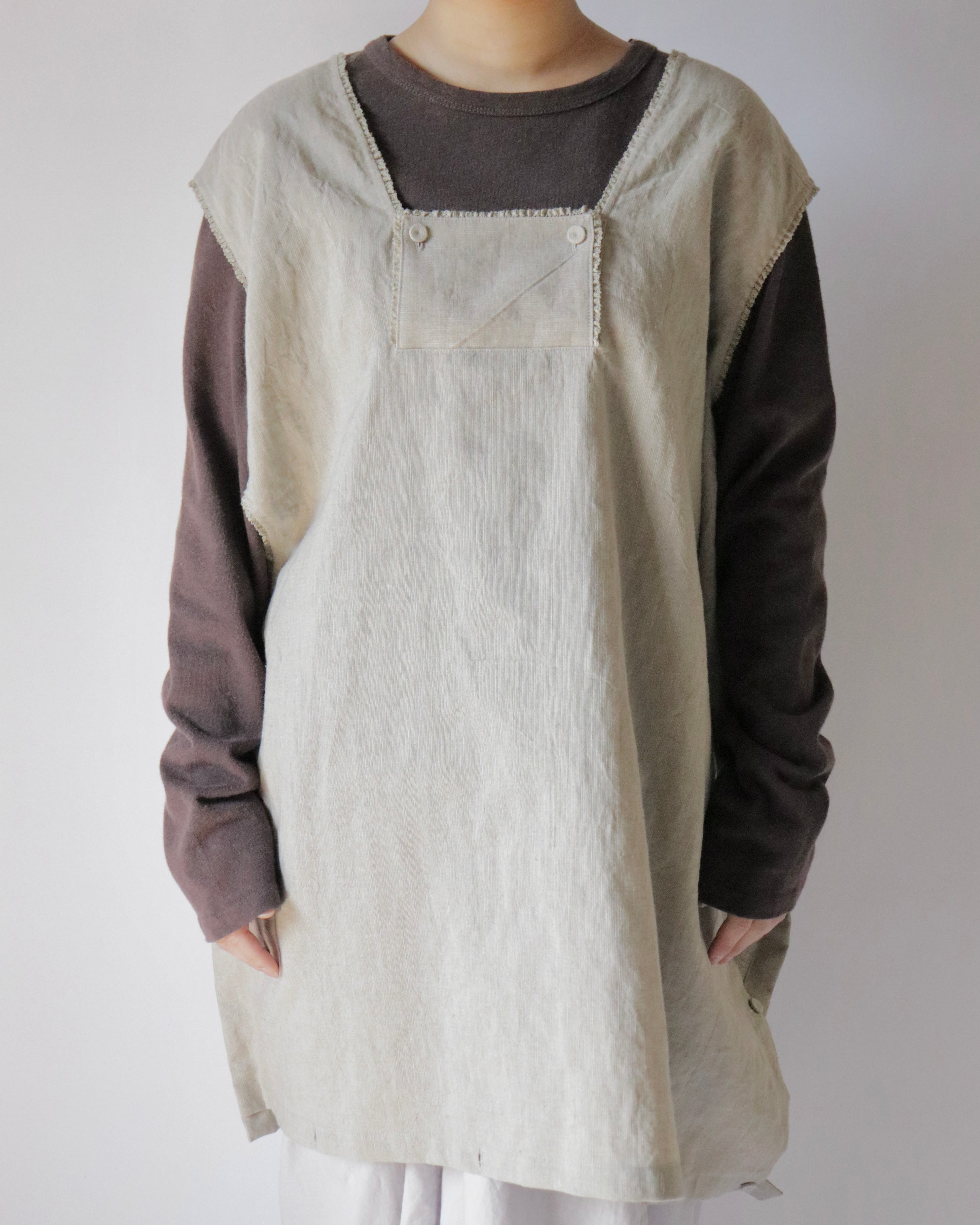 Lyung-down nightwear dress