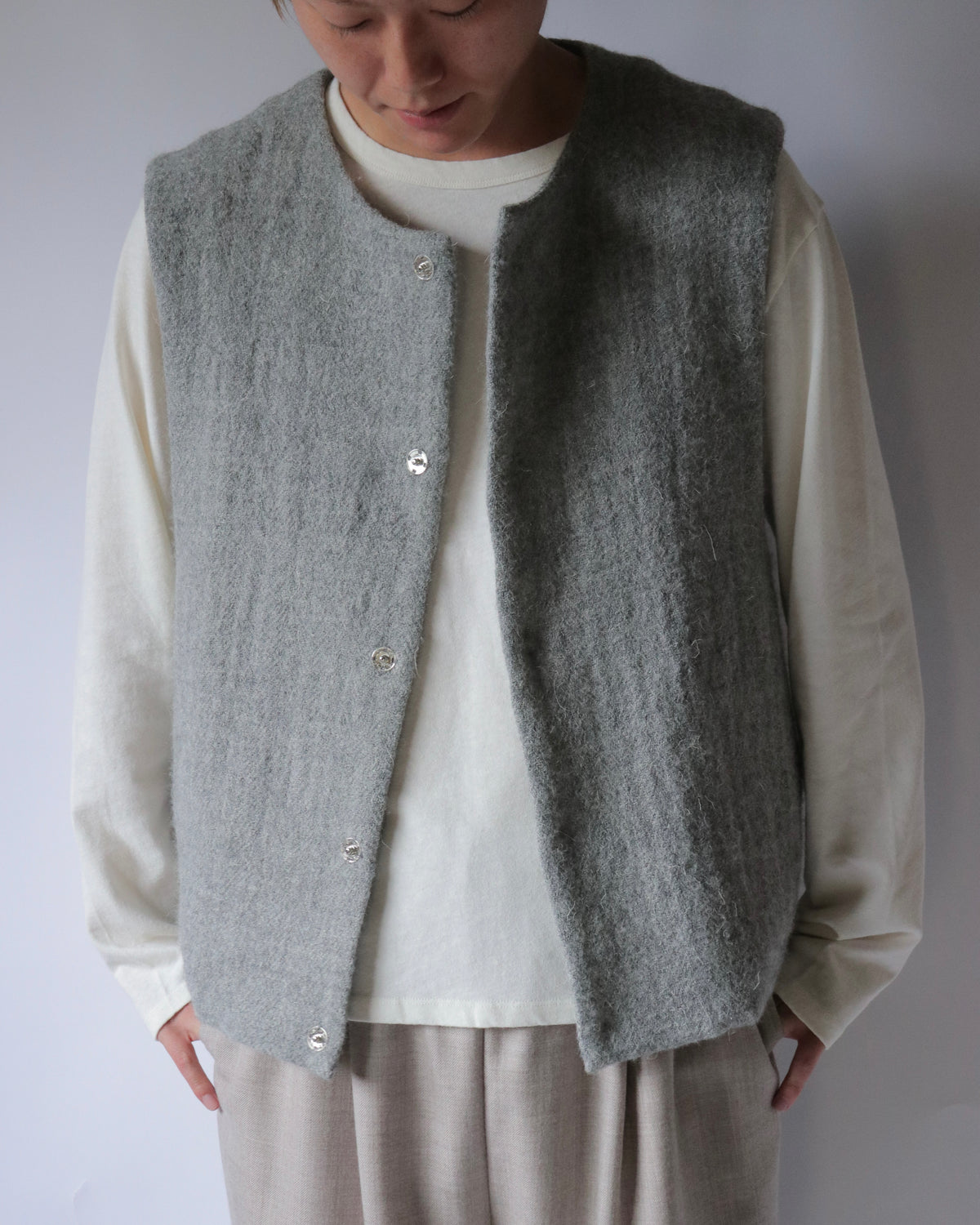 COSMIC WONDER / Nostalgic painter's winter vest