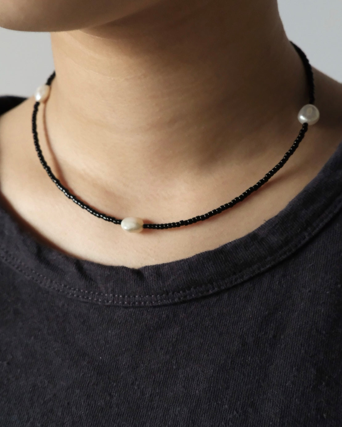 Shoom Necklace Black