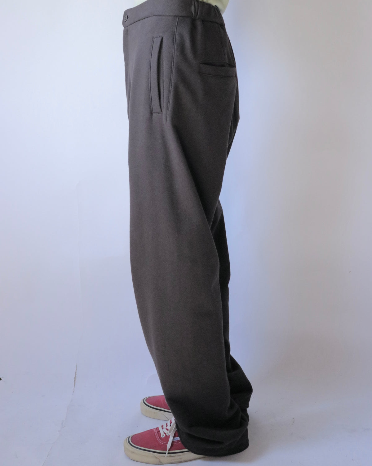 well / Room slacks brown