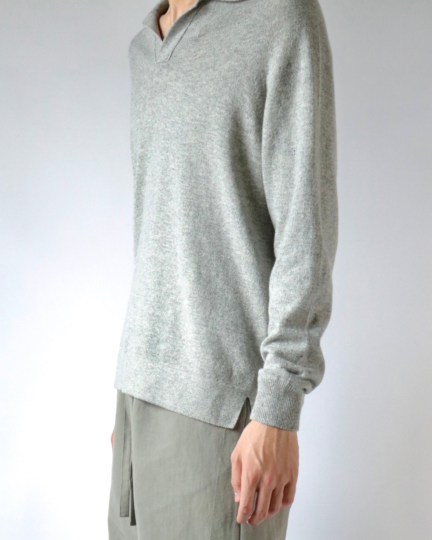 Cashmere polo sweter