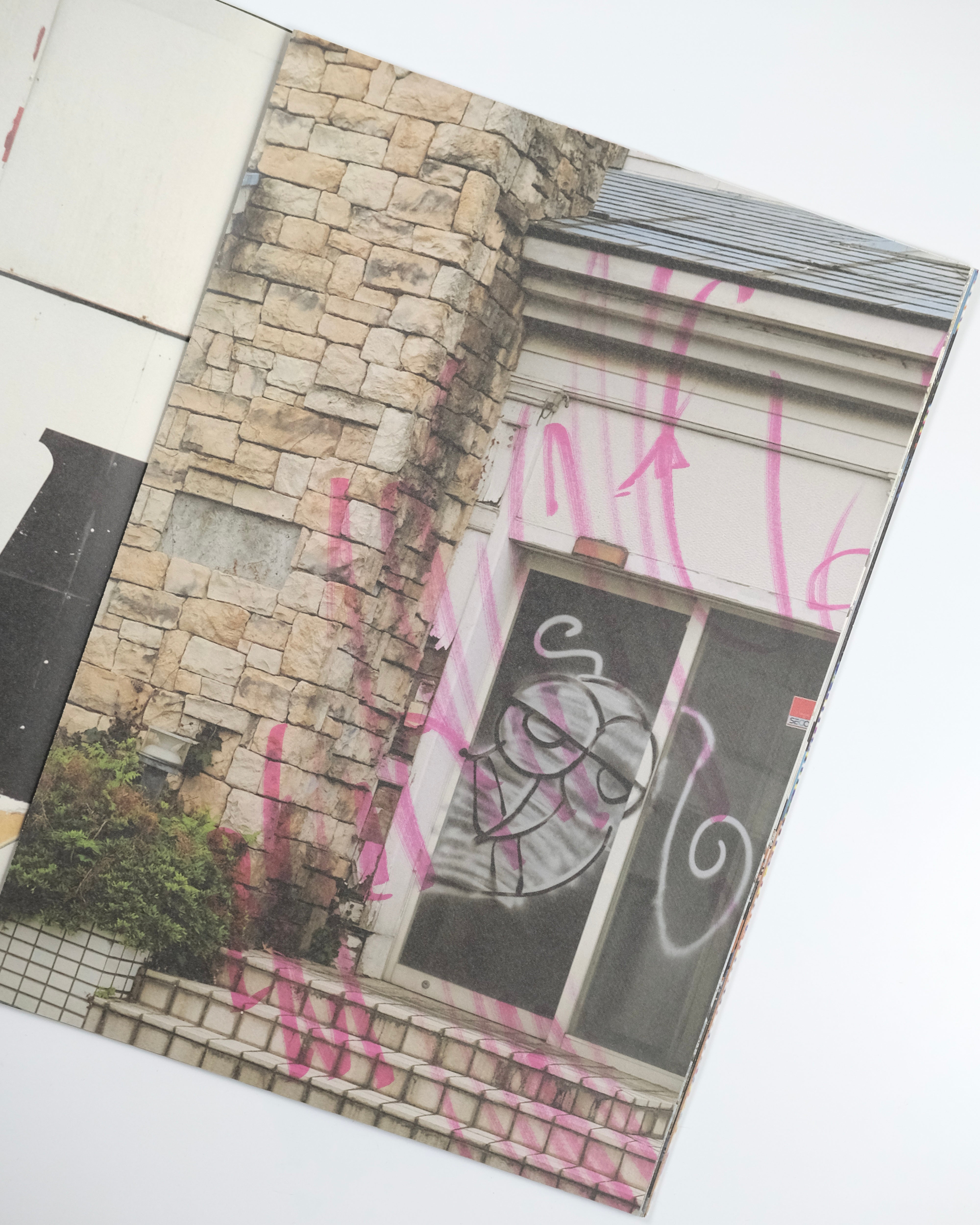 VANISHING POINT exhibition in liminal zone / Kanade Hamamoto : 濵本 奏