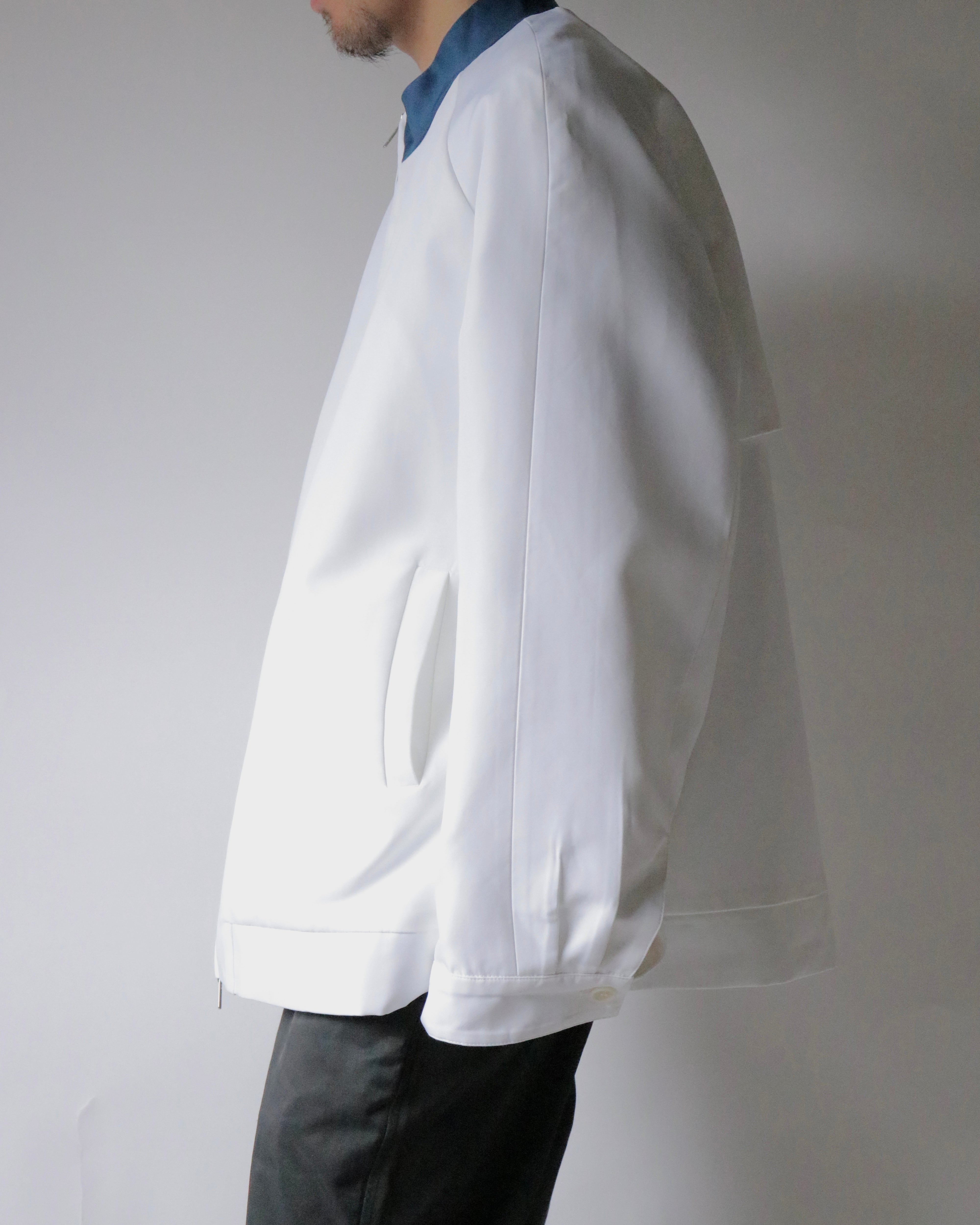 OVERSIZED CONTRAST-COLLAR JACKET