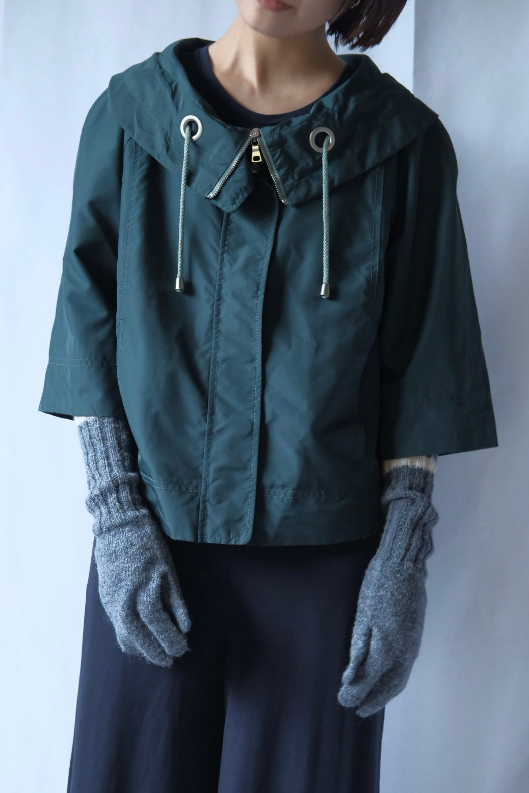 90s MOSSIMO Overcollar nylon short jacket