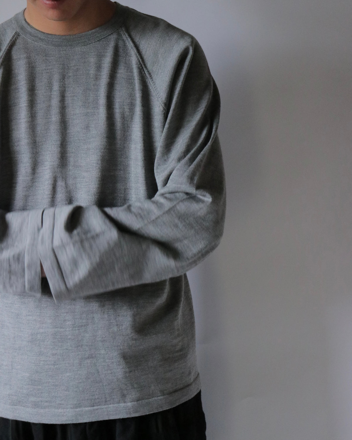 E RT / Merino long sleeve tee / Grey