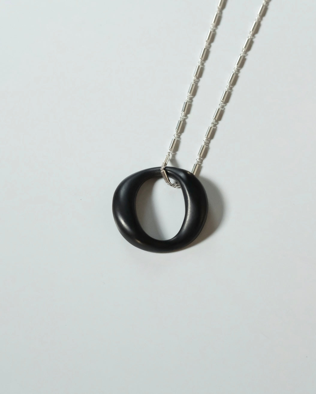 Shelter Necklace Black Agata