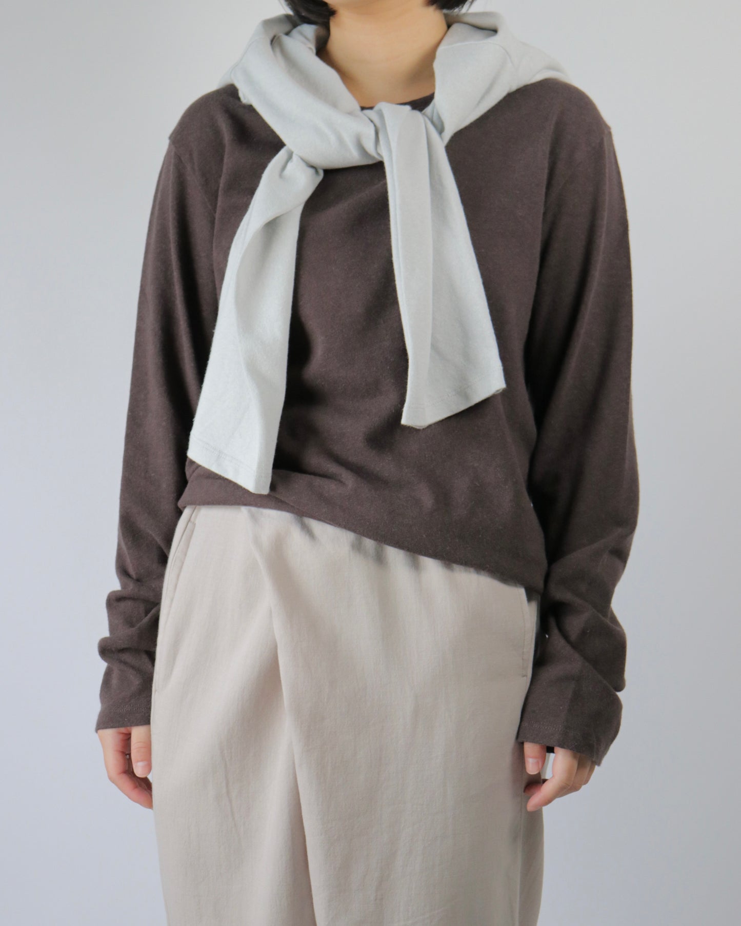 The Long Sleeve T-Shirt in Chocolate