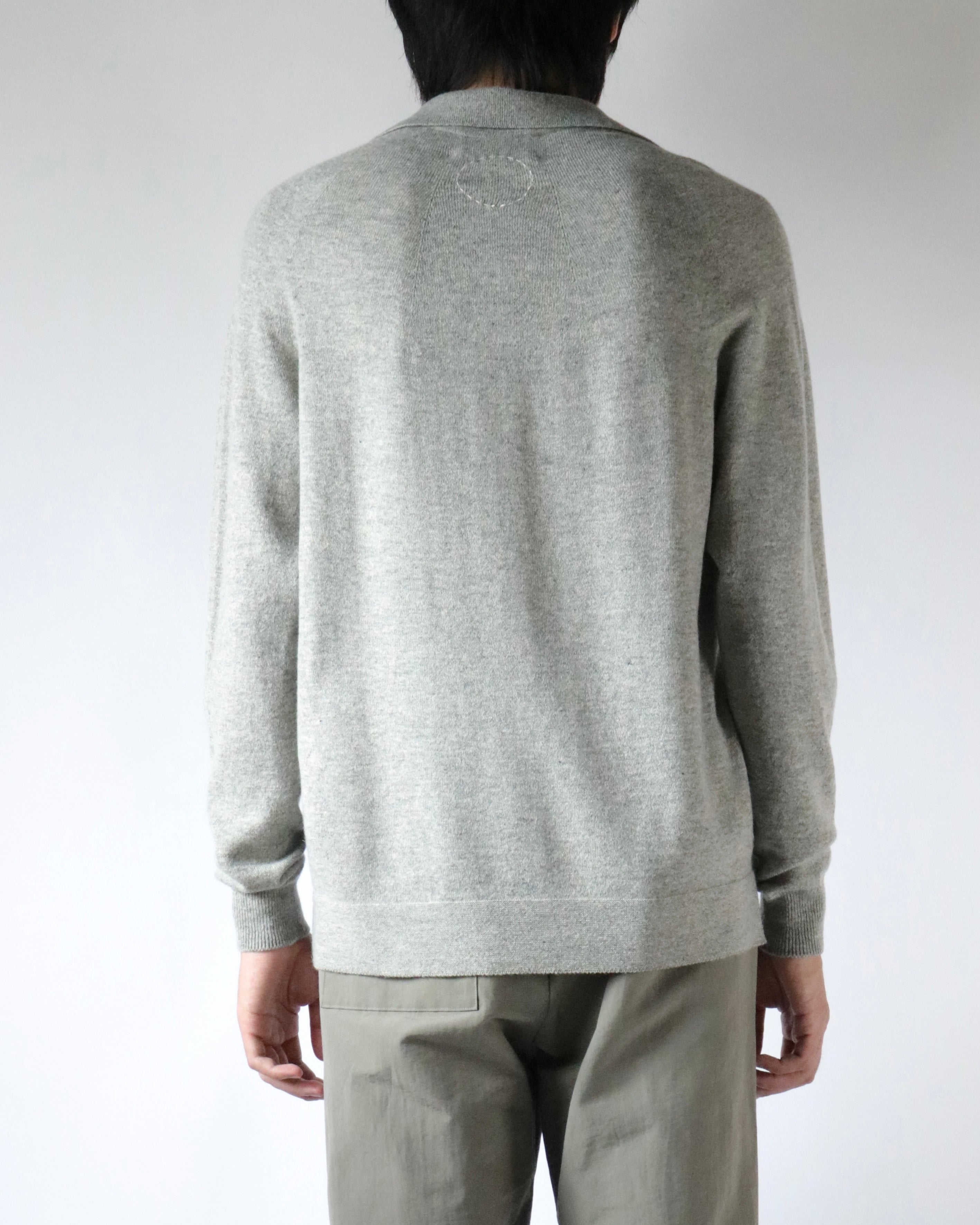 Cashmere polo sweter