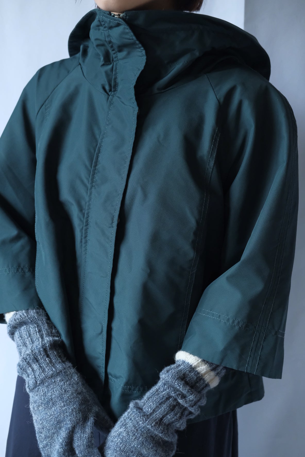 90s MOSSIMO Overcollar nylon short jacket