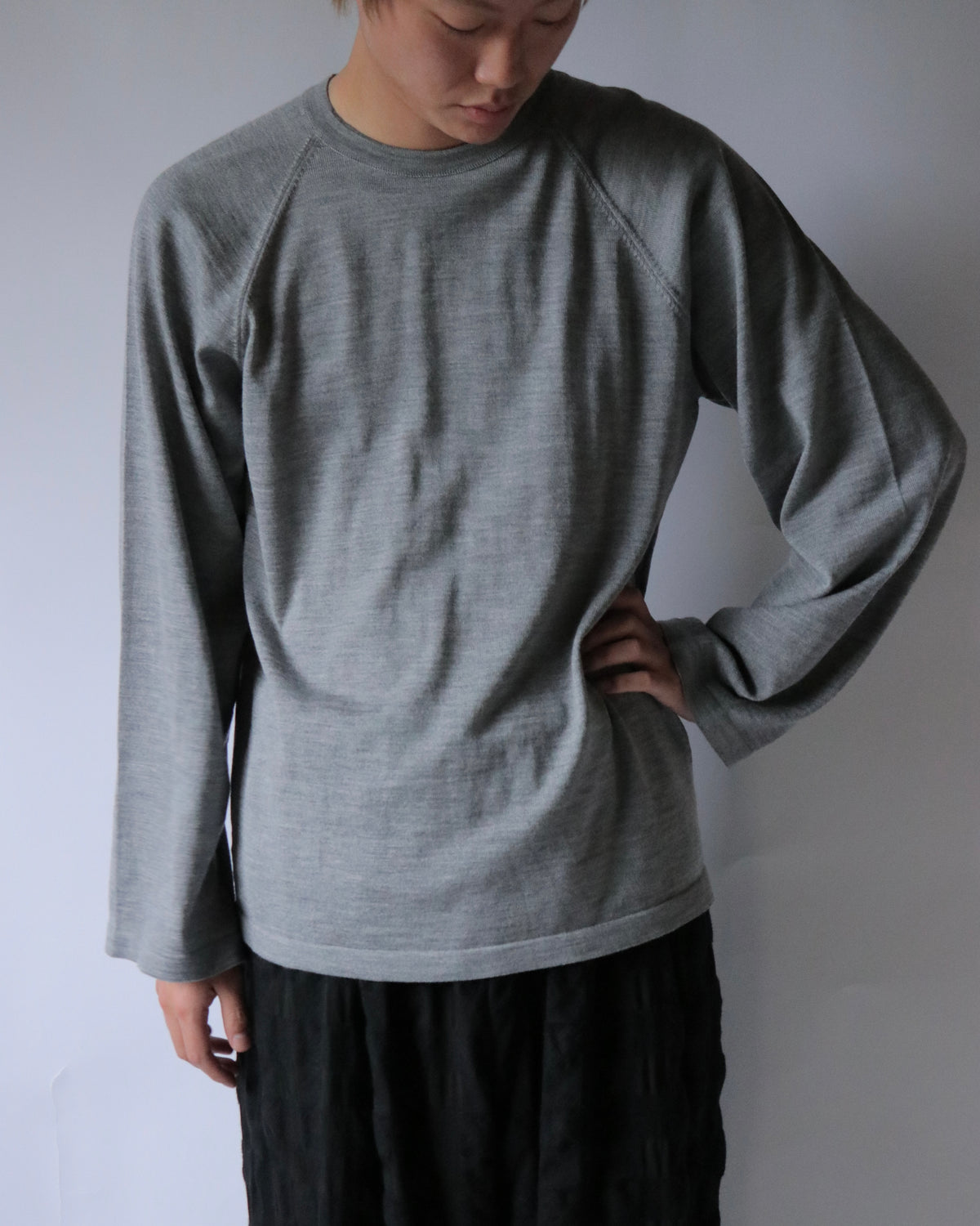E RT / Merino long sleeve tee / Grey