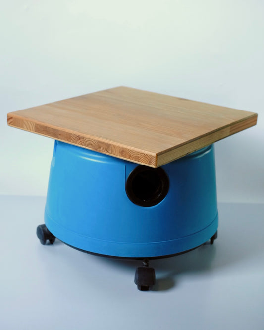 Vac side table