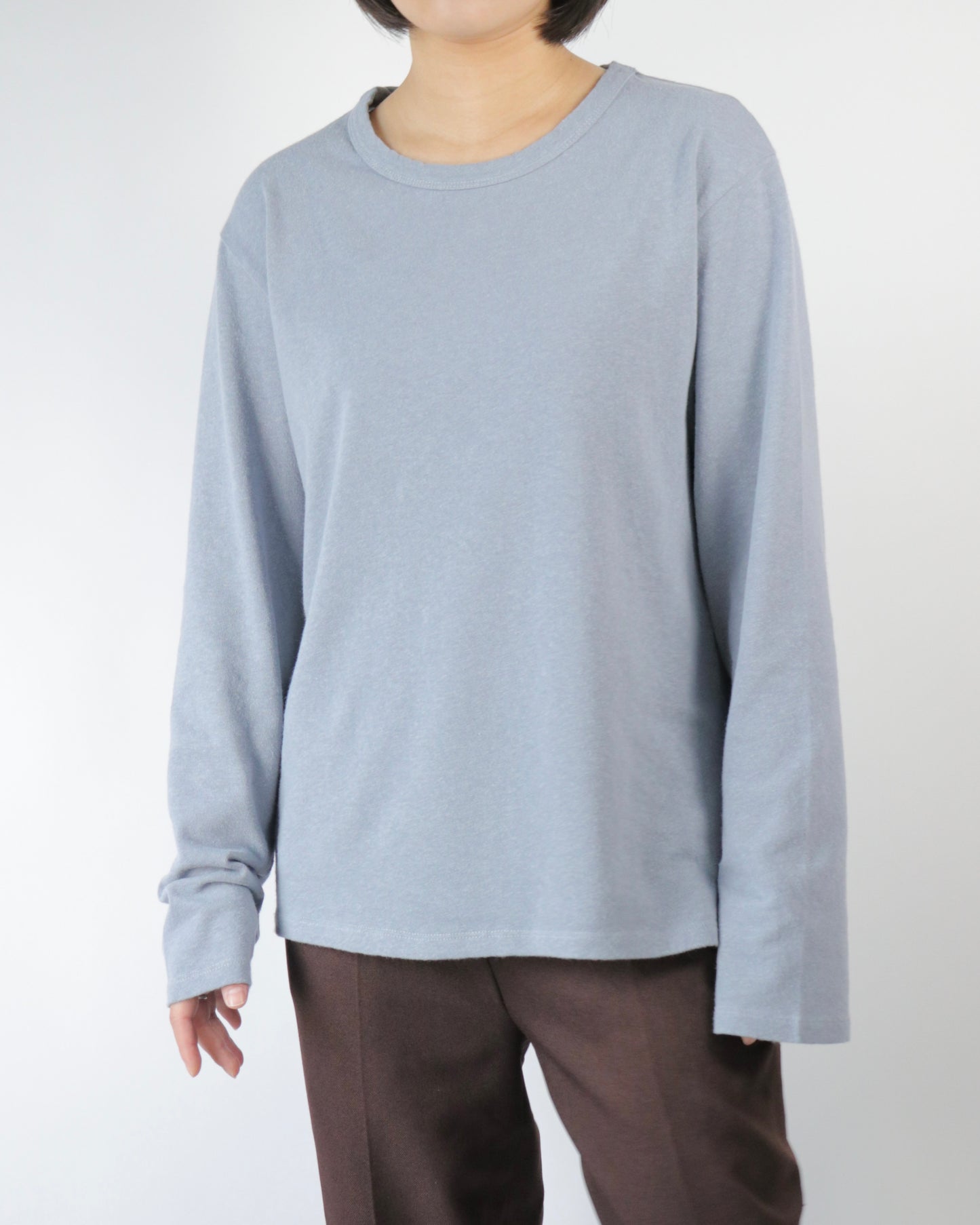The Long Sleeve T-Shirt in Blue Stone