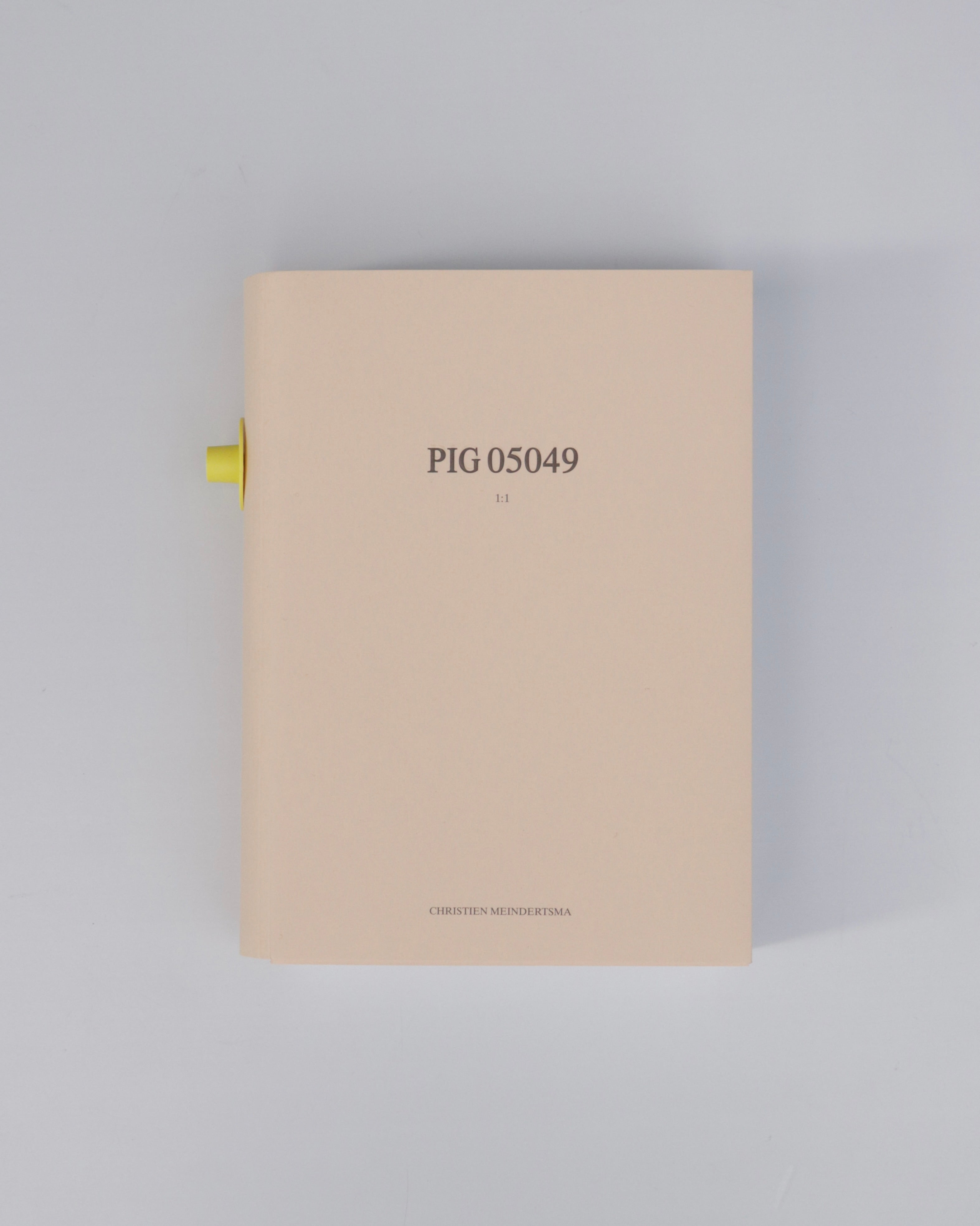 Pig 05049 / Christien Meindertsma