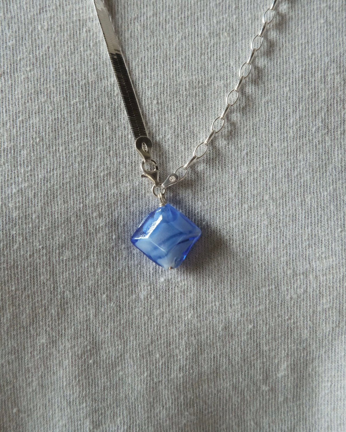 High on Hope Alta Necklace Blue Murano Glass
