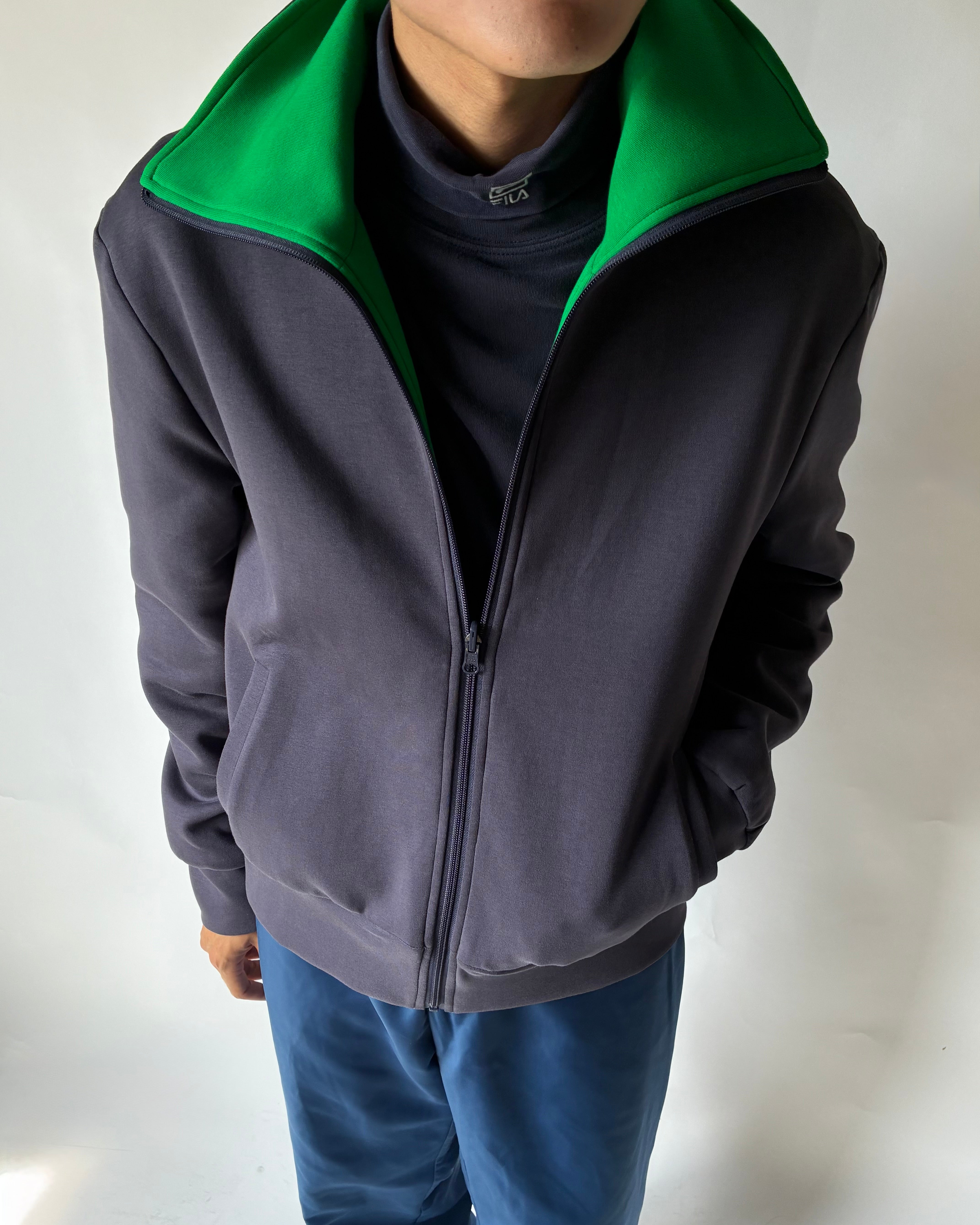 REVERSIBLE HIGH NECK ZIP JERZEY JACKET