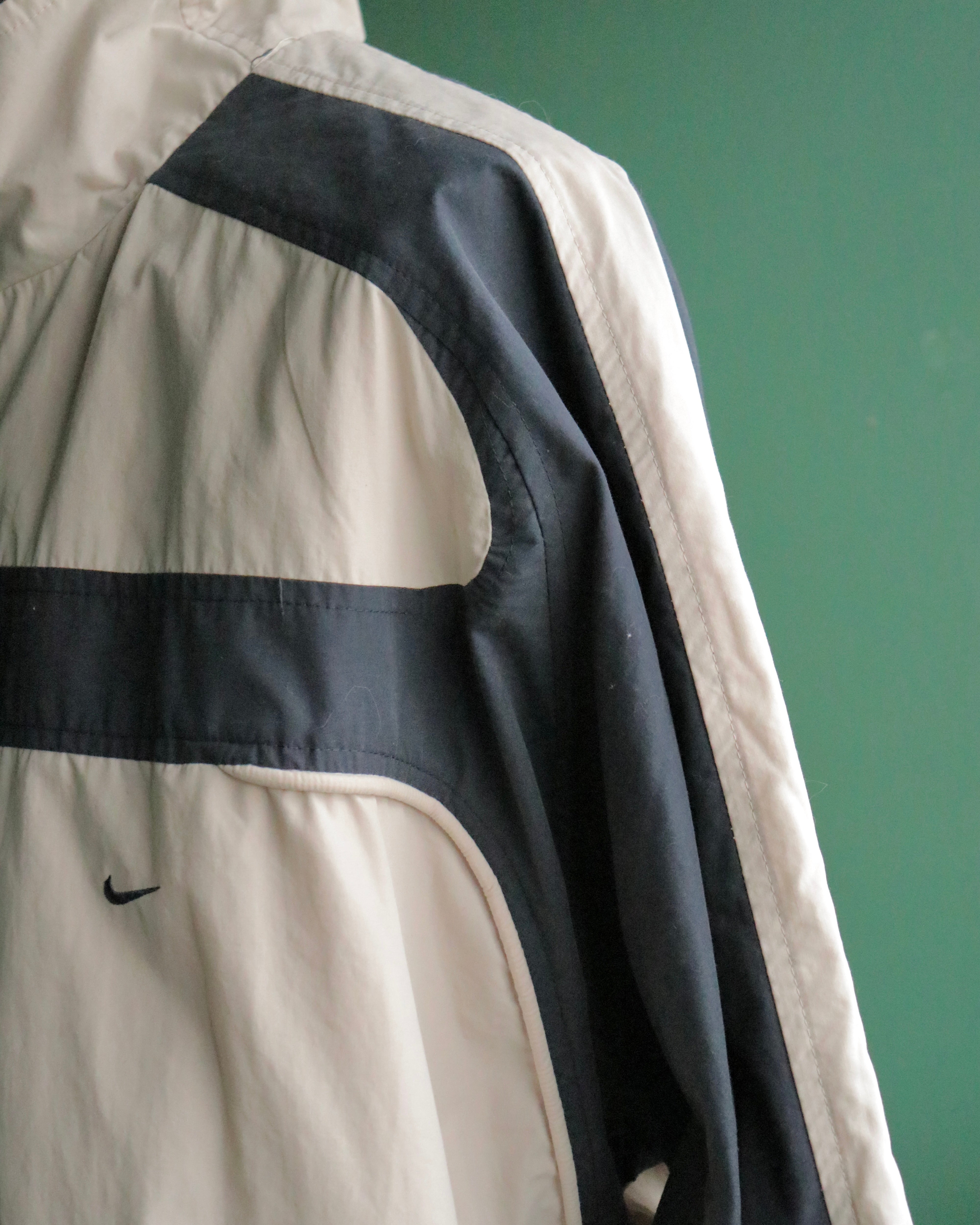 00s EURO NIKE active jacket