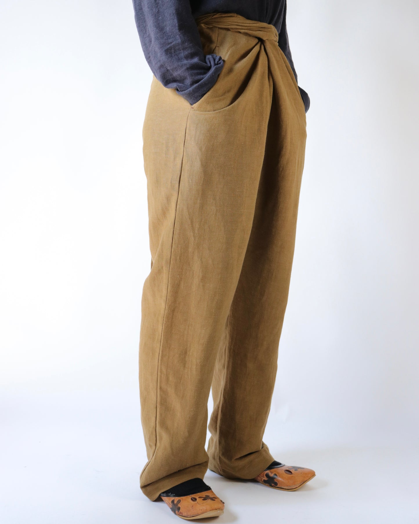 Old linen viscose canvas wrappped pants
