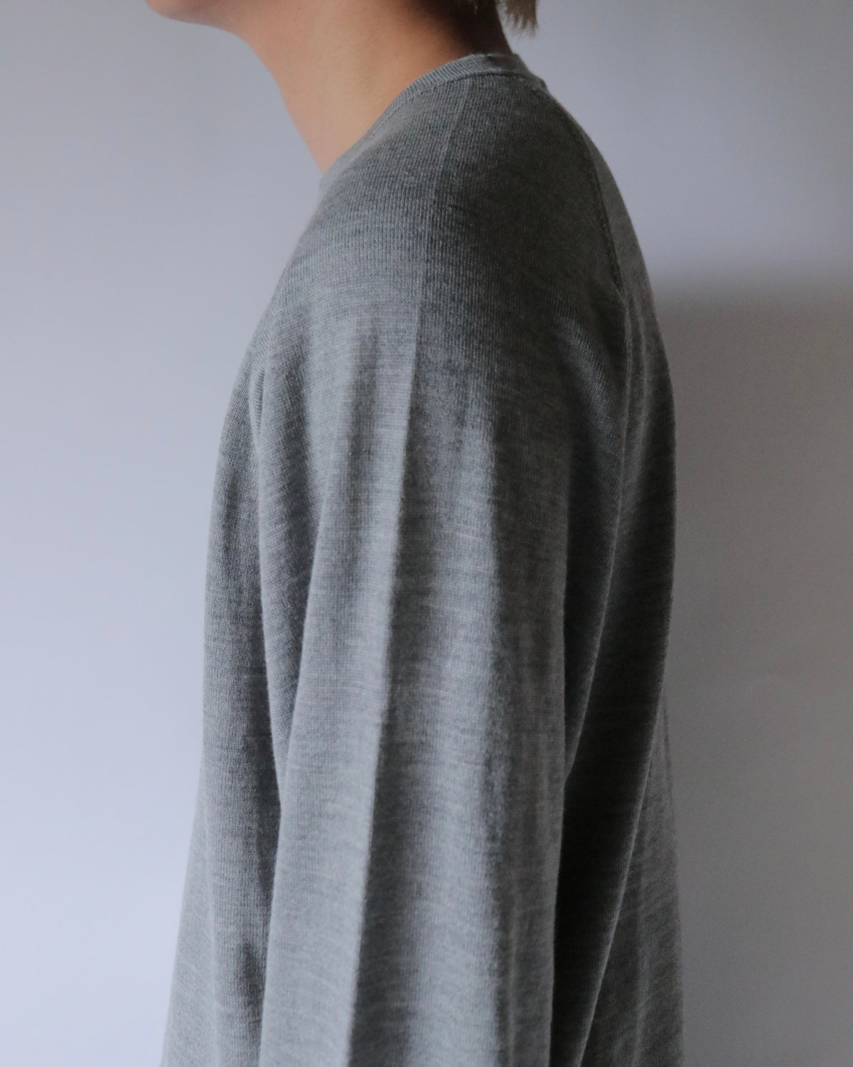 E RT / Merino long sleeve tee / Grey