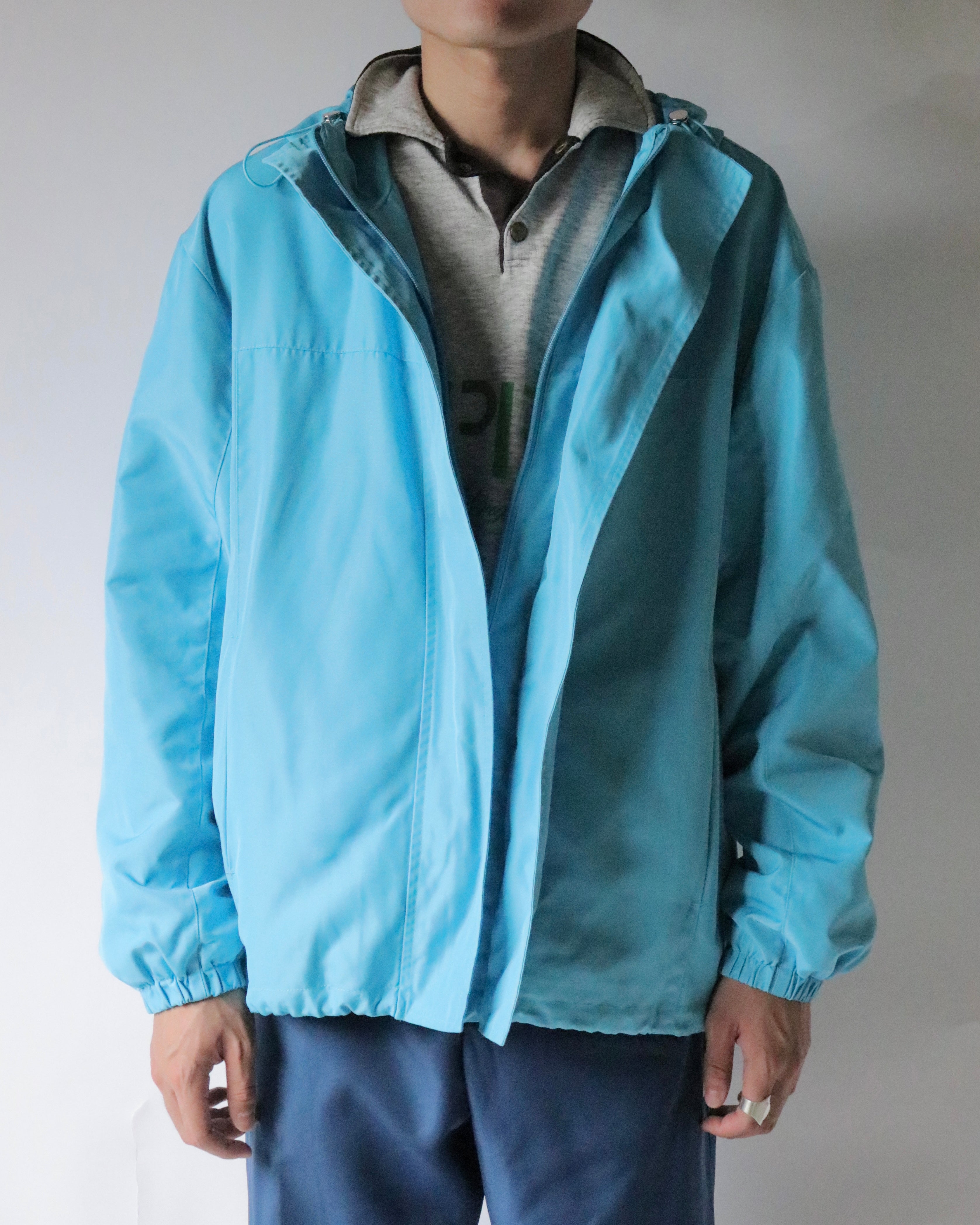 HOODED ANORAK