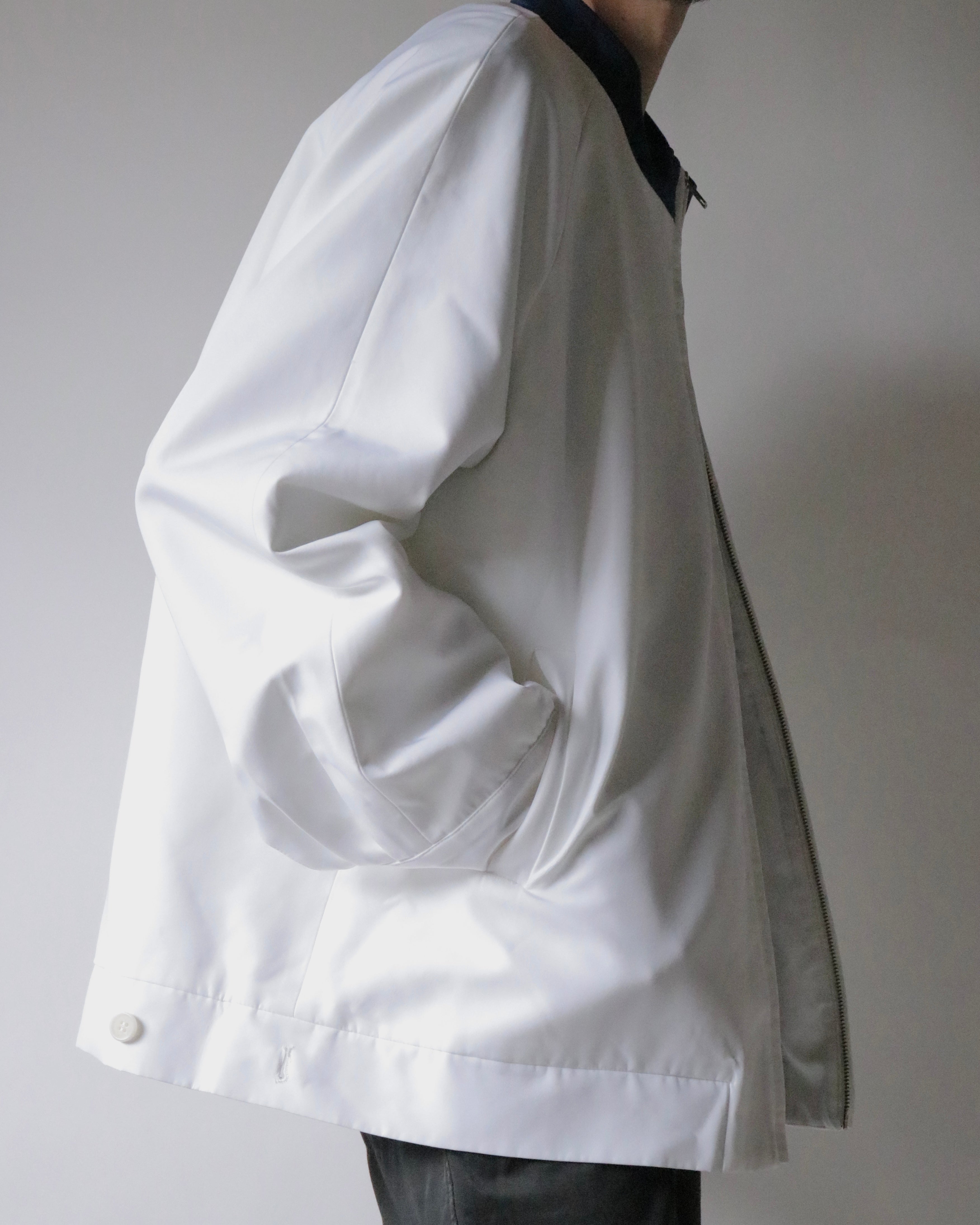 OVERSIZED CONTRAST-COLLAR JACKET
