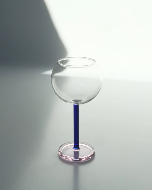 BILBOQUET WINE GLASS / Midnight Blue & Pink