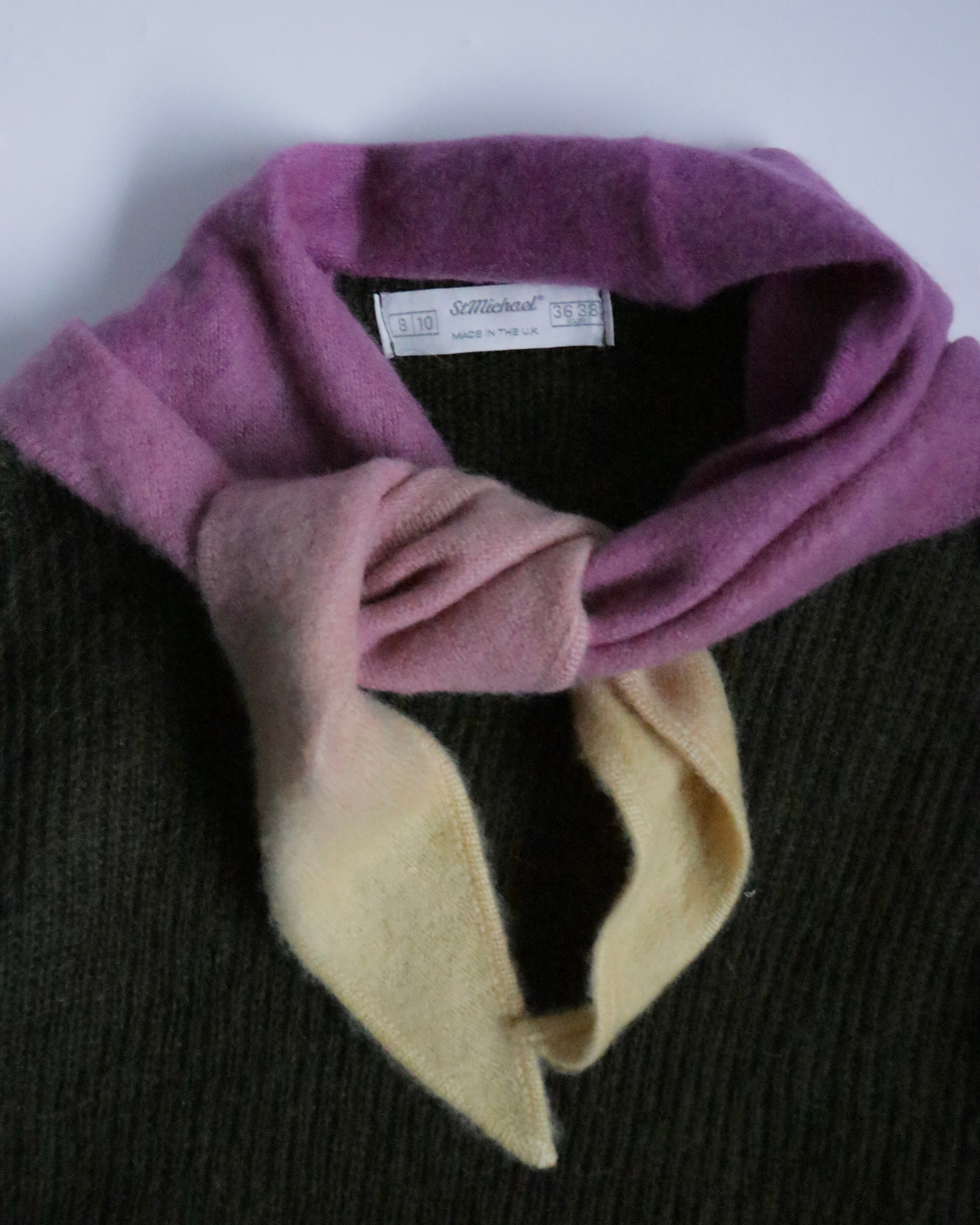 TRIANGLE SCARF Dip-Dye/Purple-Olive Oil