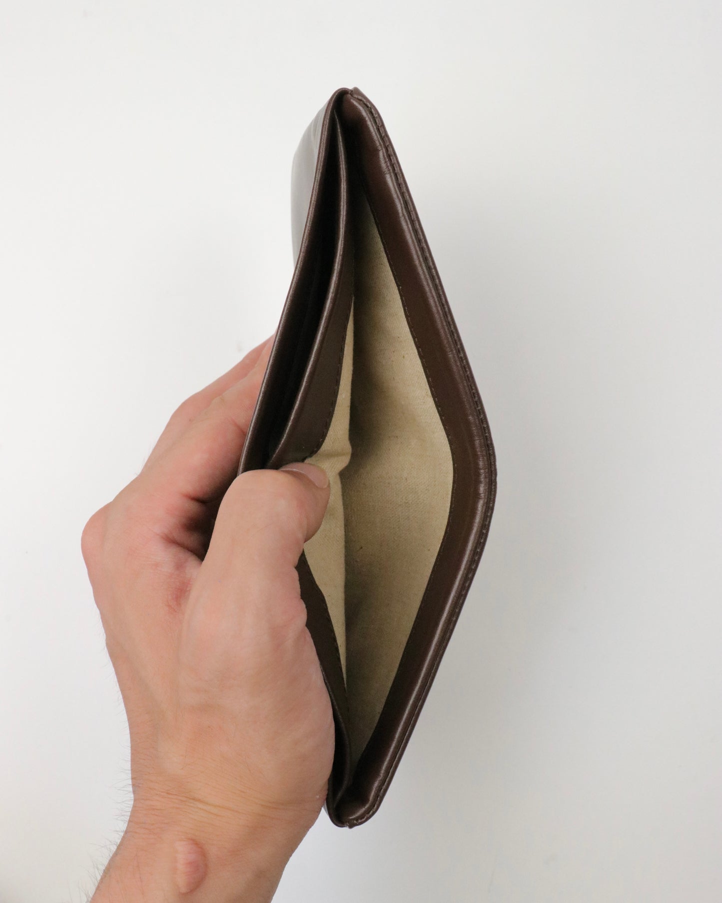 Light leather bifold wallet