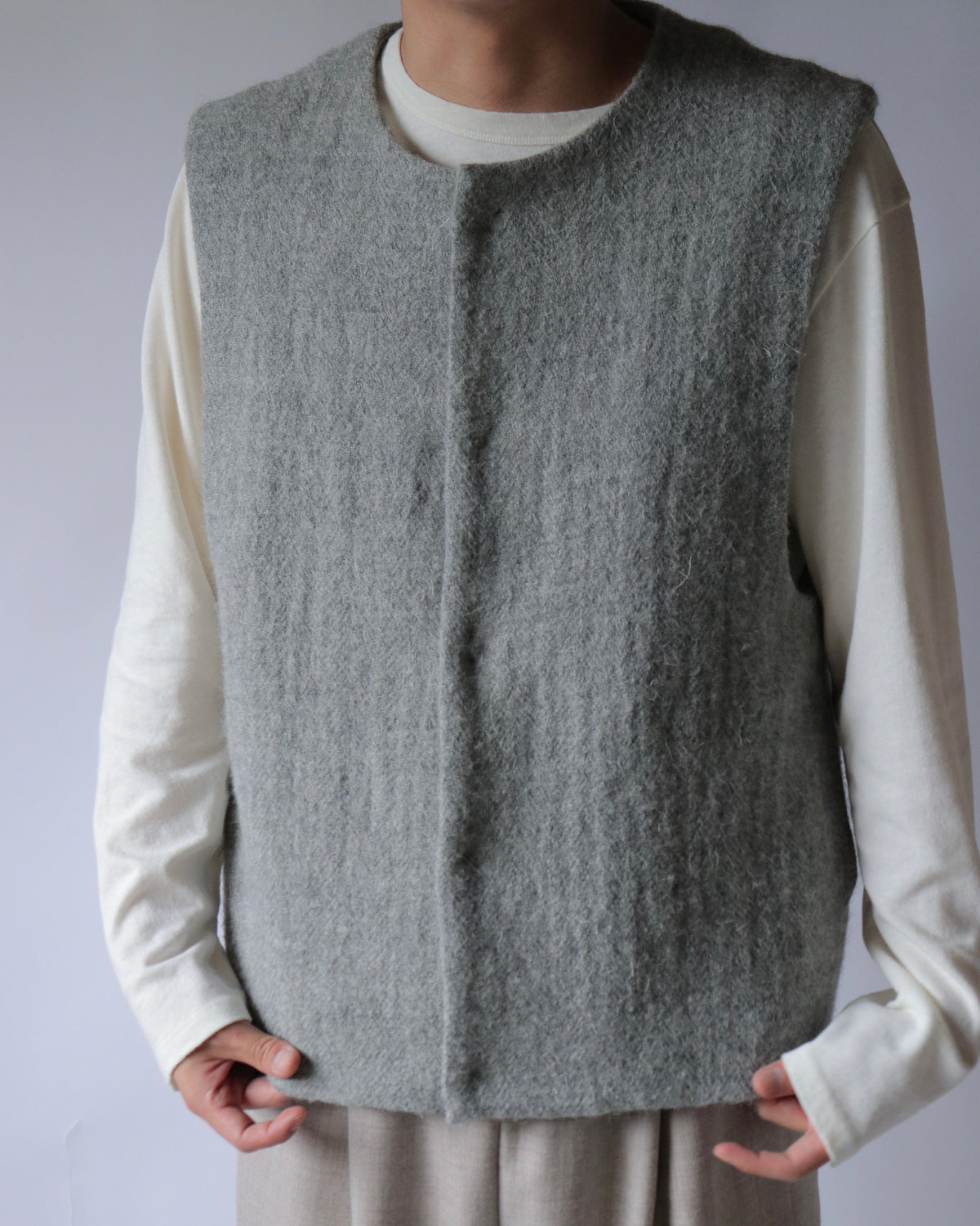 COSMIC WONDER / Nostalgic painter's winter vest