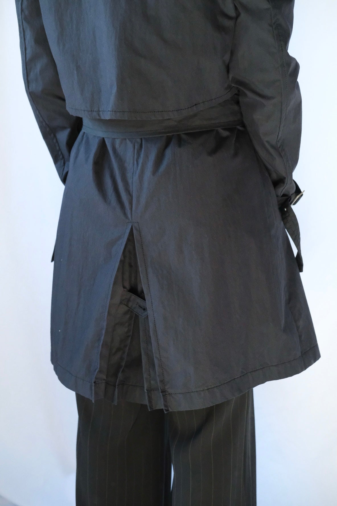 DKNY Cotton Nylon Trench coat