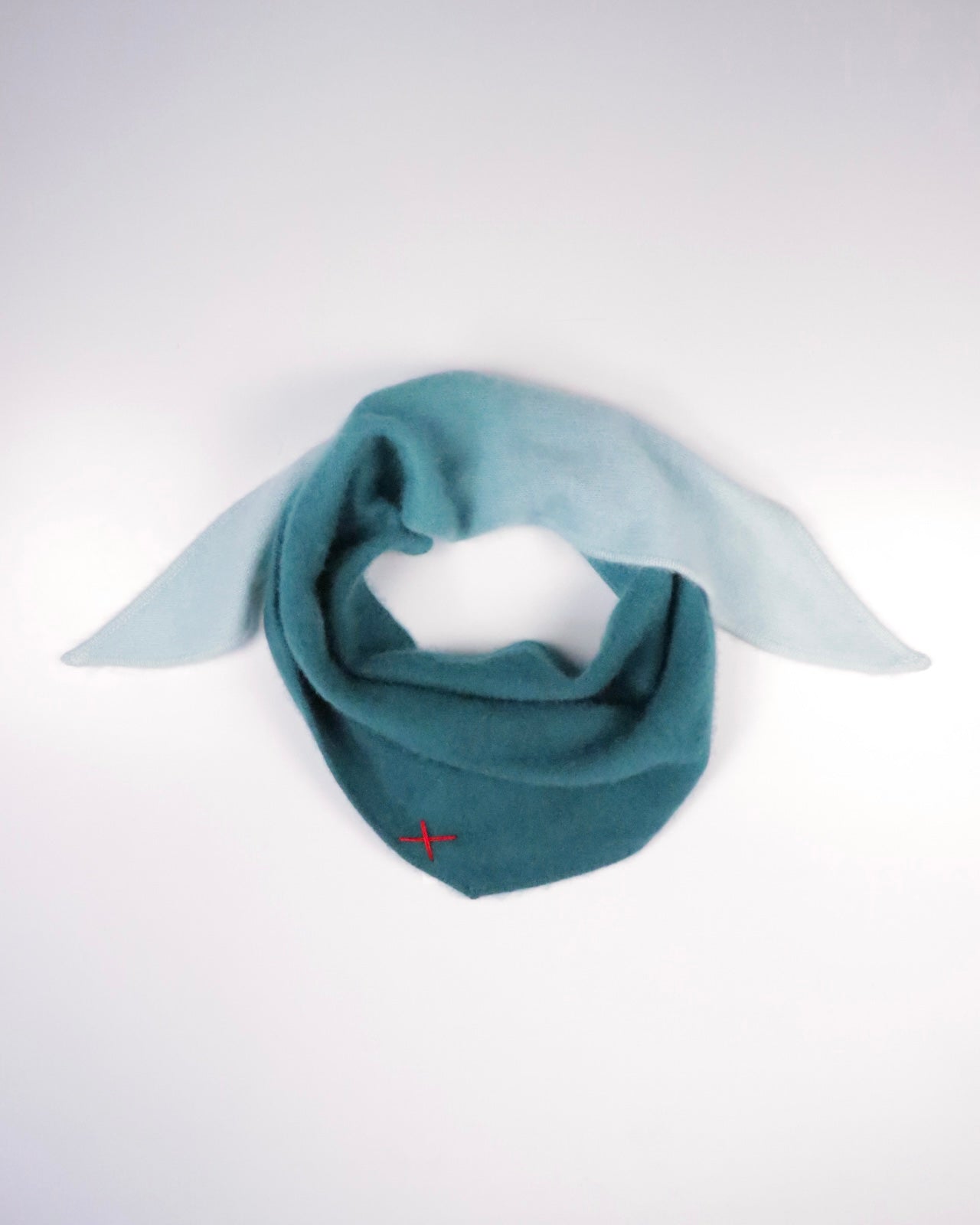 TRIANGLE SCARF Dip-Dye/Deep Teal-Sky