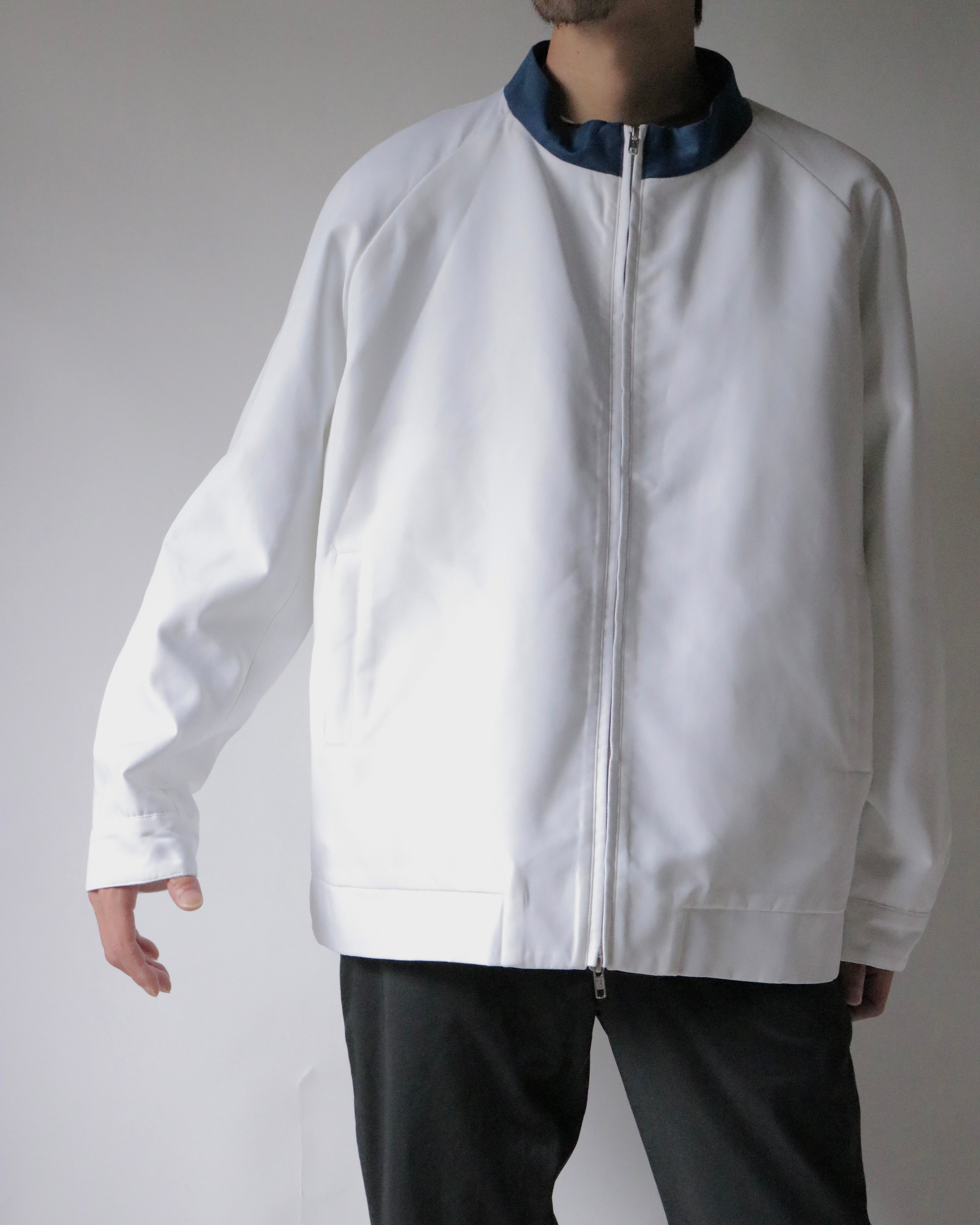 OVERSIZED CONTRAST-COLLAR JACKET